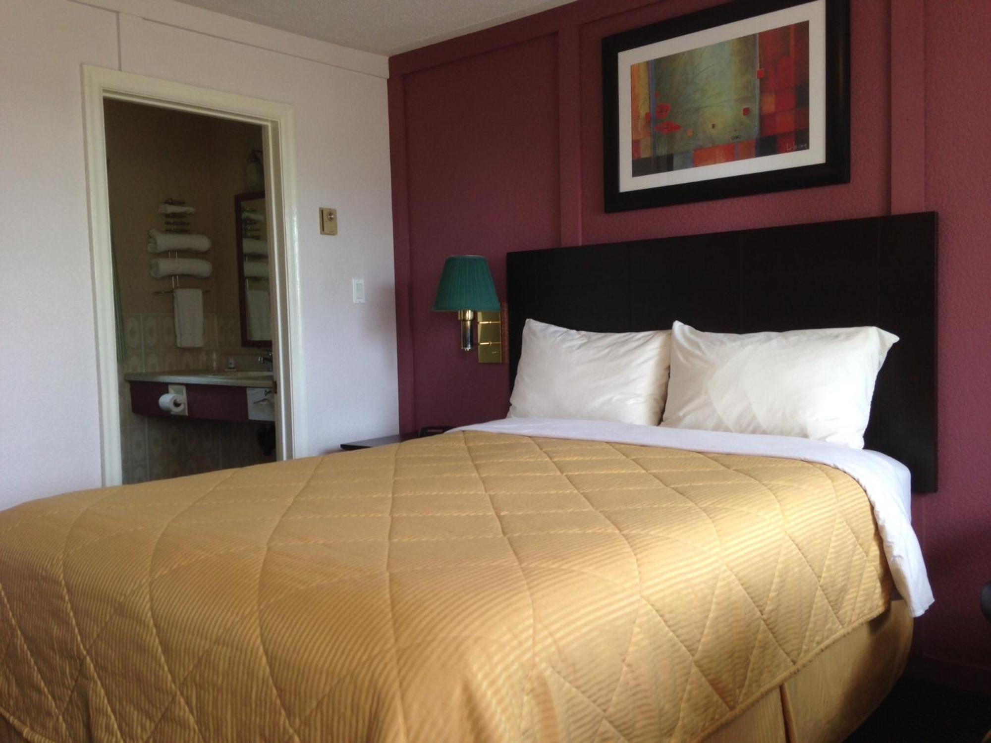 Country Squire Motel Arnprior Rum bild